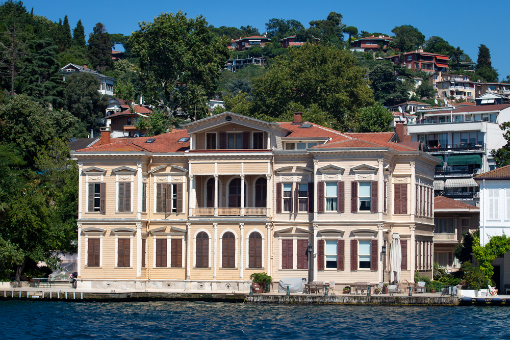 Places along Istanbul’s Bosphorus Shores