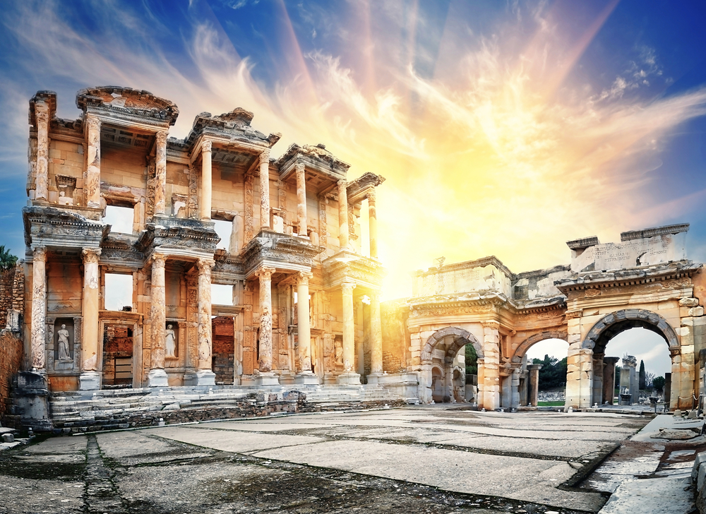 Explore the Ancient City Ruins of Ephesus